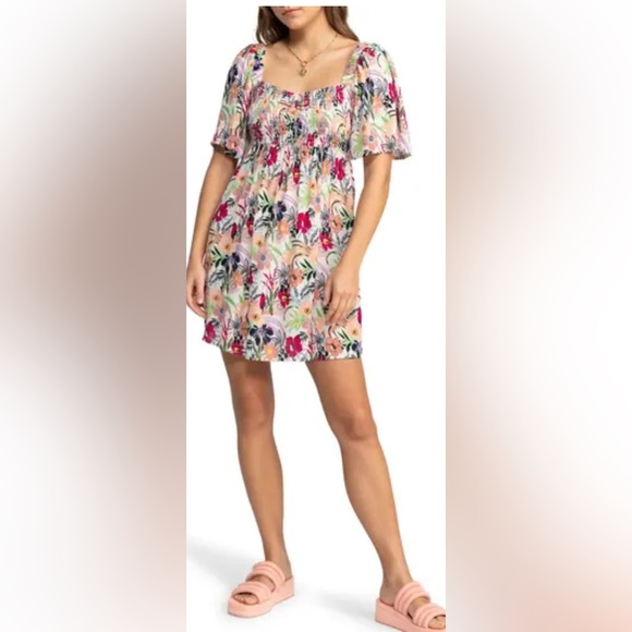 Roxy Dress Size S Floral Smocked Backless Mini Boho Festival Beach Viscose 11/3 - Picture 2 of 10
